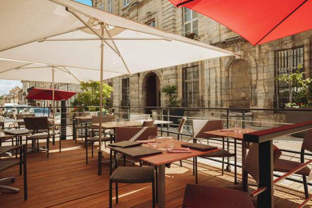 terrace La Muse Bouche · Restaurant Poligny, Jura
